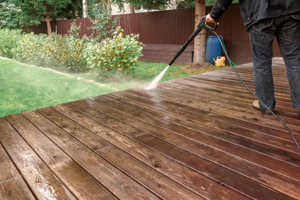Best Animal Enclosure Cleaning  in Foothill Farms, CA